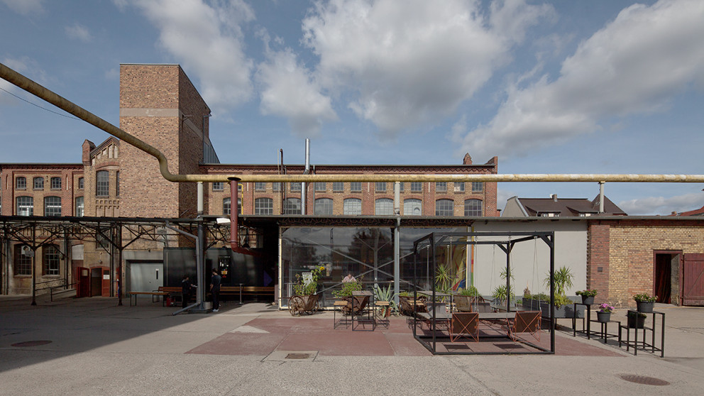 The TELUX Socio-Cultural Centre (SKZ) in Lusatia